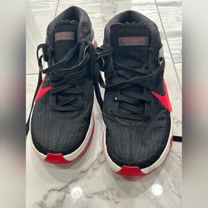 Source Unknown Black and Red Sneakers